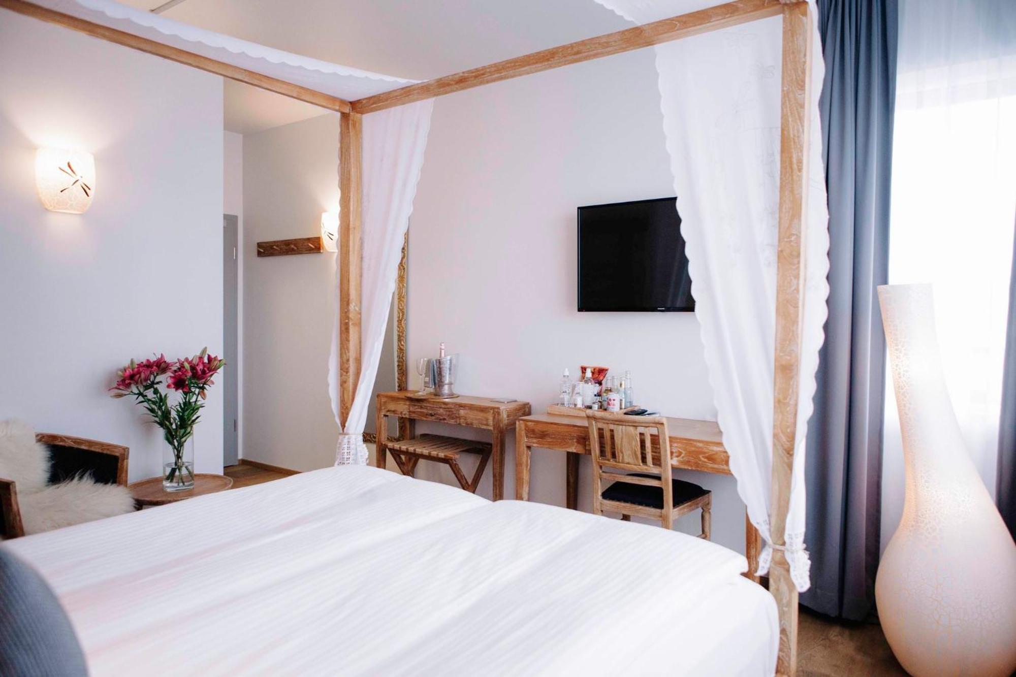 Eyja Guldsmeden Hotel Рейкьявик Экстерьер фото